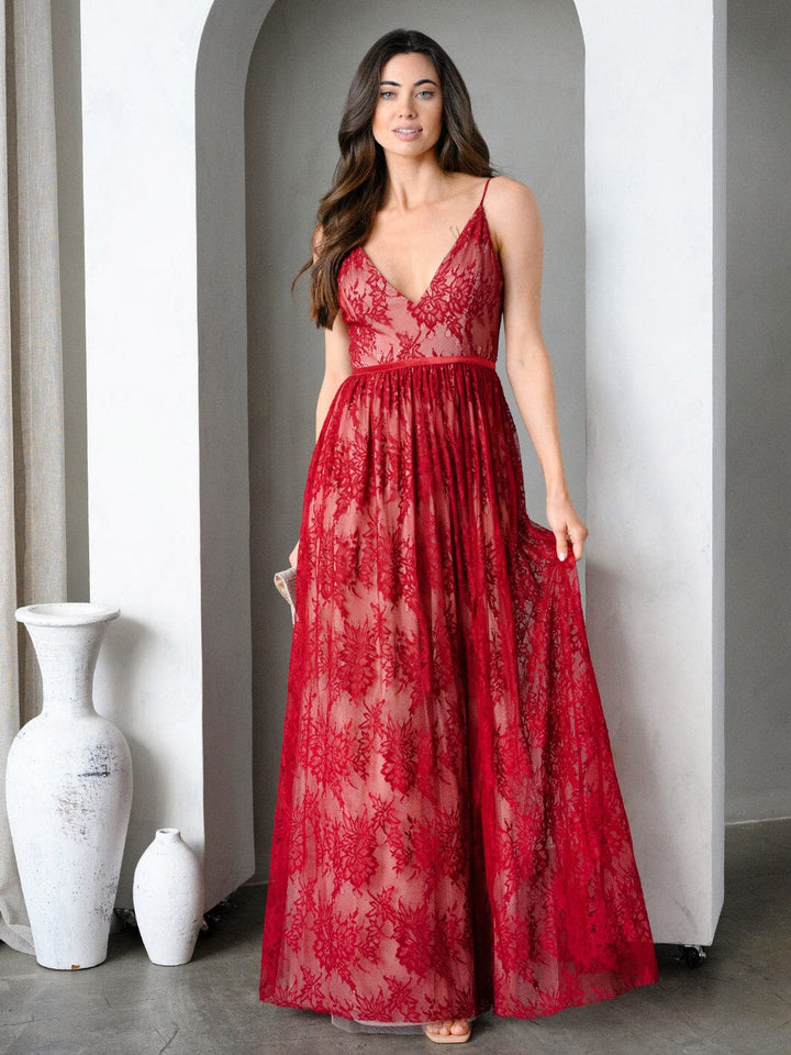 WOMEN'S SLEEVELESS V-NECK LACE GOWN MAXI DRESS