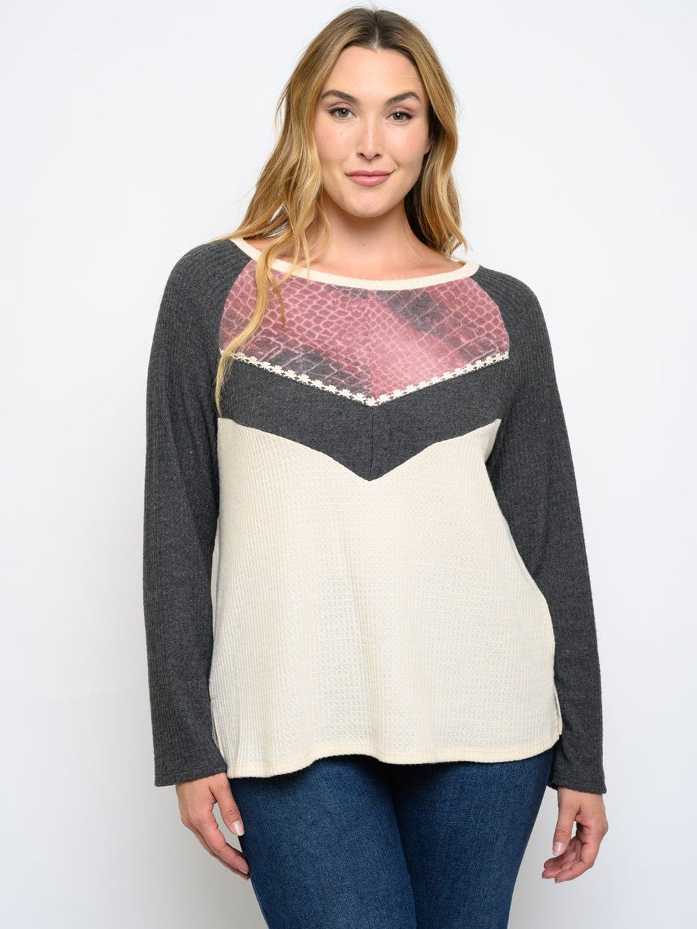 PLUS SIZE LONG SLEEVE PRINT TOP