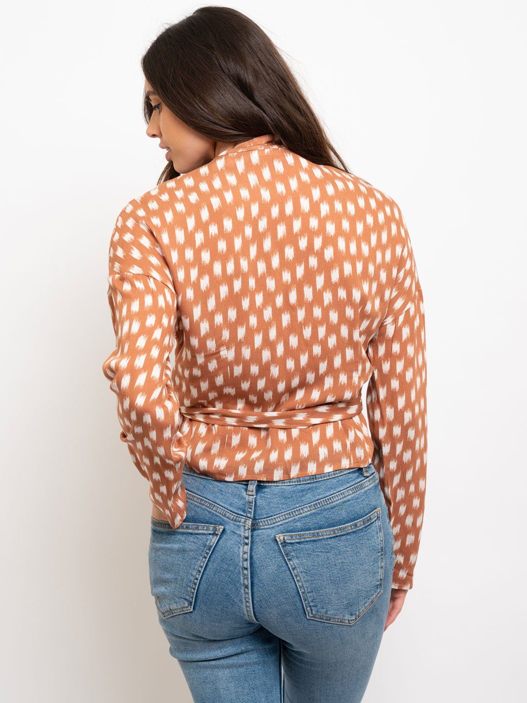 WOMEN'S FRONT WRAP LONG SLEEVE SMOCKING TOP