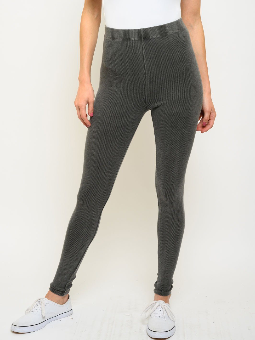 WOMEN'S SOLID DYED LEGGINGS