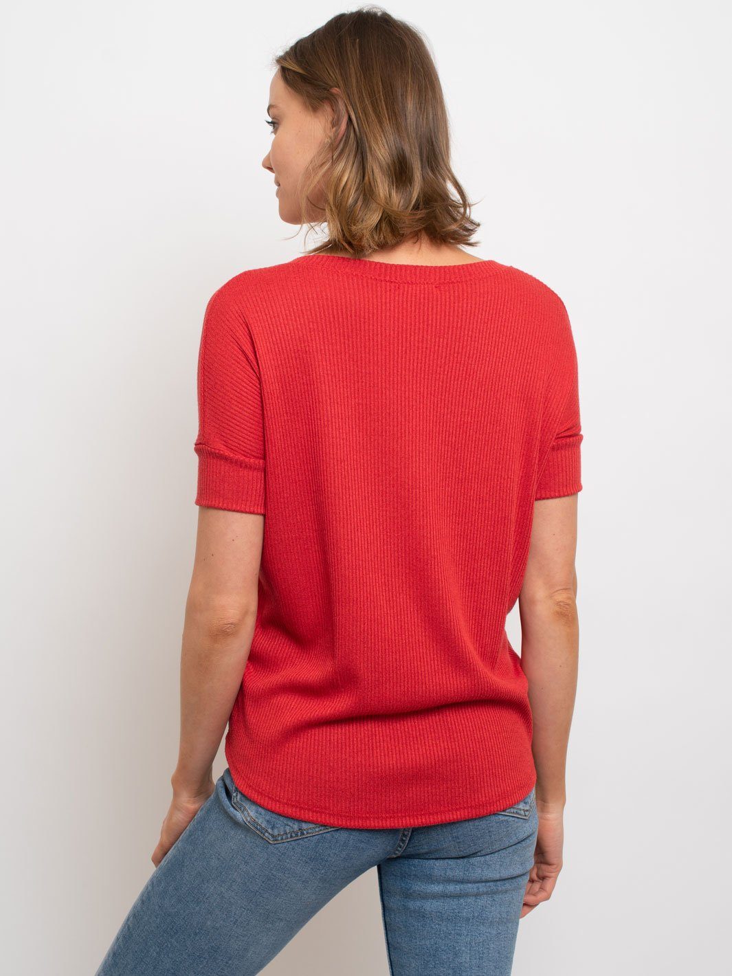 WOMEN'S RUCHED FRONT SHORT SLEEVE TOP