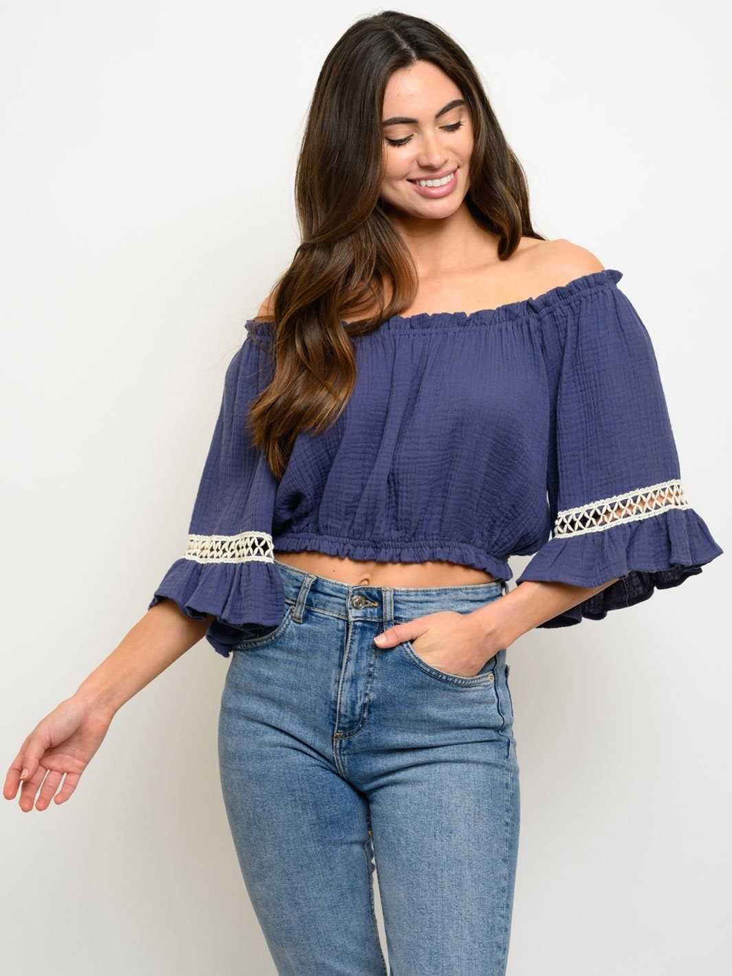 WOMEN'S OFF SHOULDER CROP TOP
