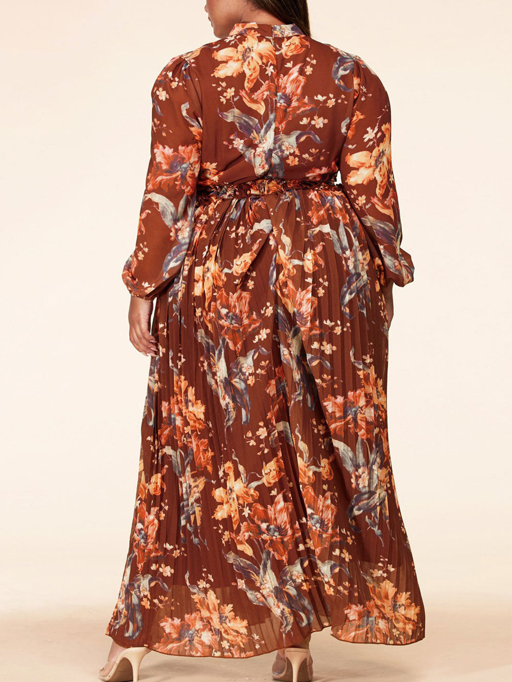 PLUS SIZE LONG SLEEVE SIDE CUT OUT PLEATED FLORAL MAXI DRESS
