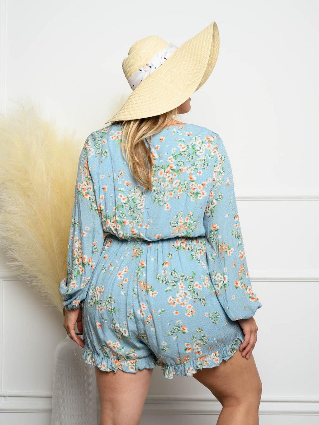 PLUS SIZE FLORAL ROMPER