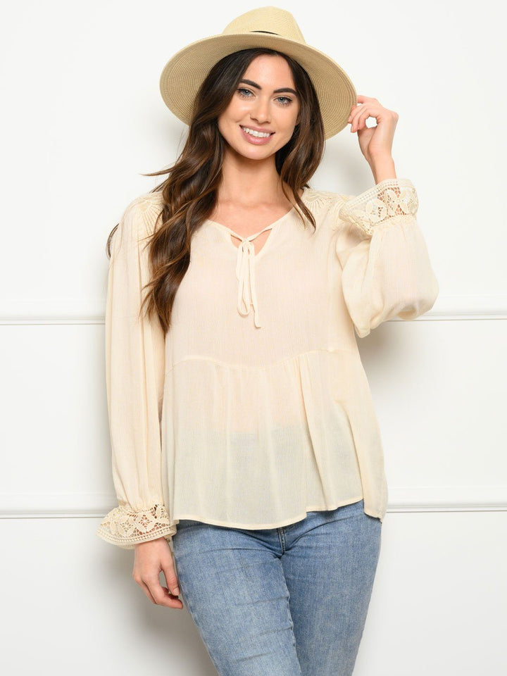 WOMEN'S LONG SLEEVE LACE TRIM DETAIL TOP