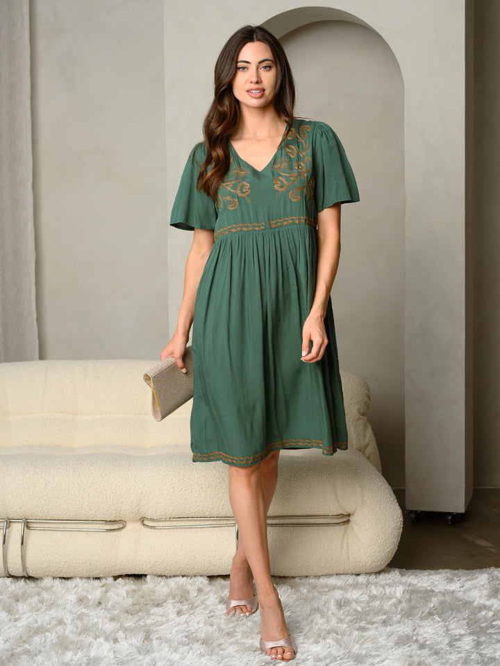 WOMEN'S V-NECK EMBROIDERED FRONT DETAIL RUFFLE MIDI DRESS