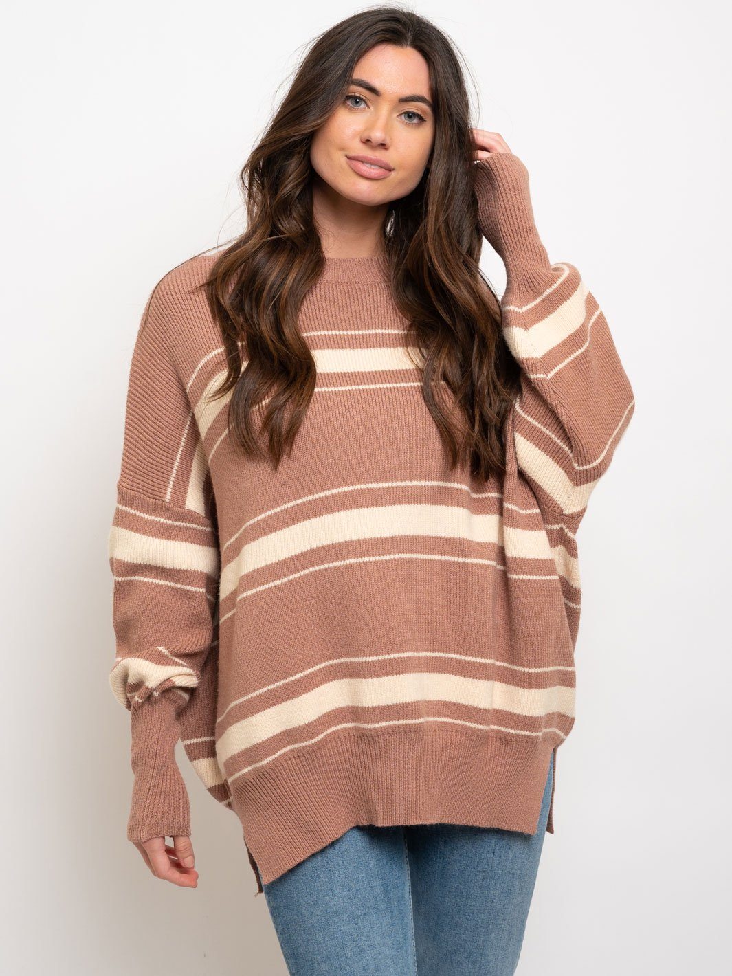 WOMEN'S OVERSIZED STRIPES SWEATER