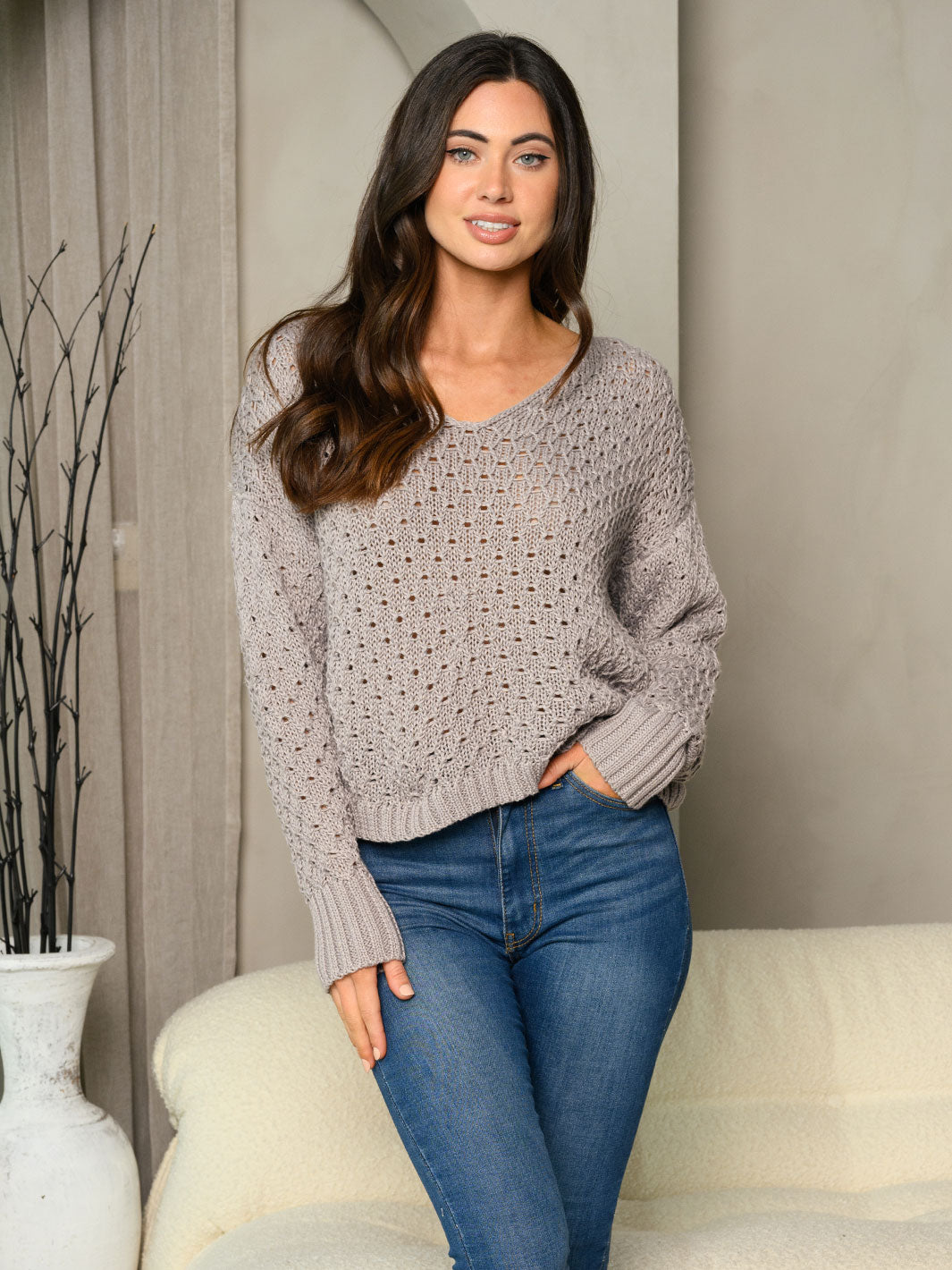 WOMEN'S LONG SLEEVE V-NECK CROCHET SWEATER