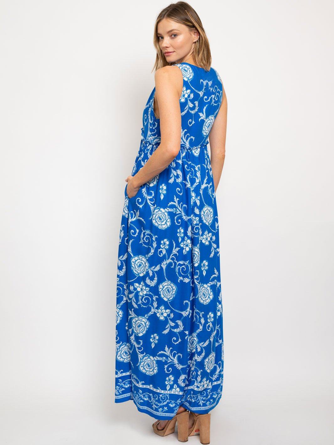 WOMEN'S FLORAL V-NECK MAXI DRESS