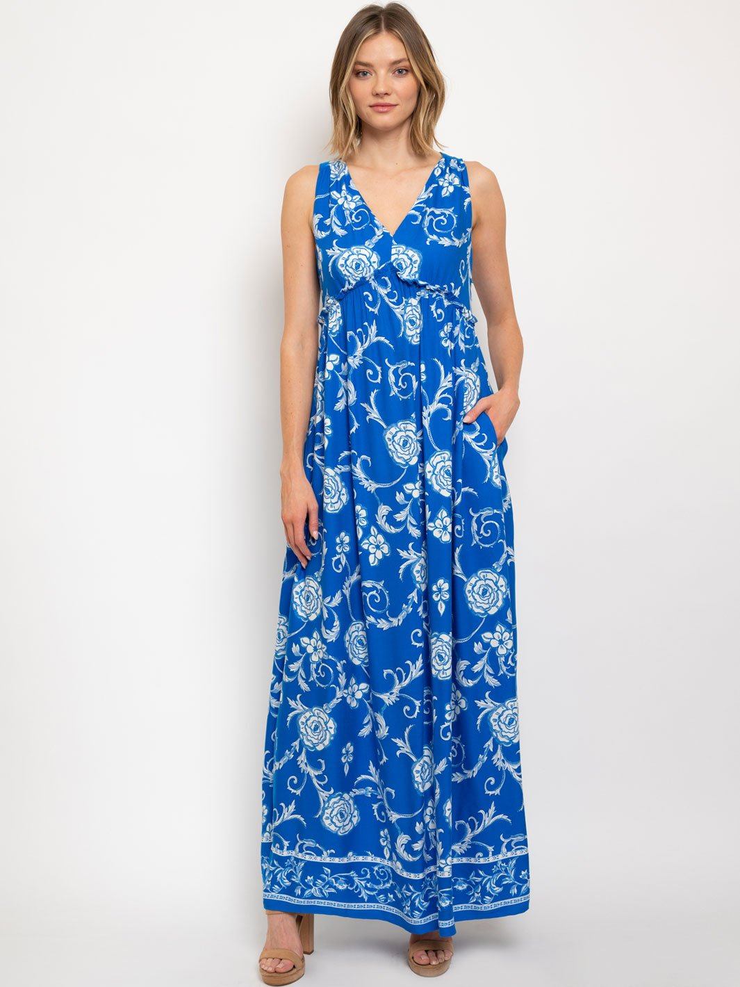 WOMEN'S FLORAL V-NECK MAXI DRESS
