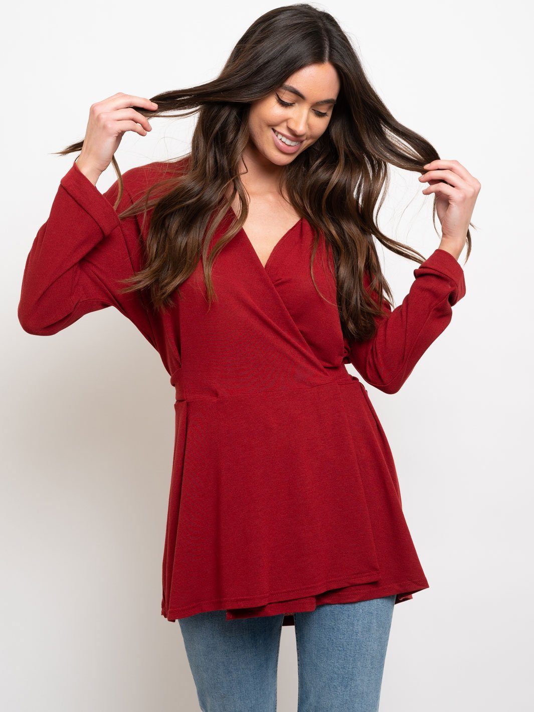 WOMEN'S FRONT TIE V NECK TOP