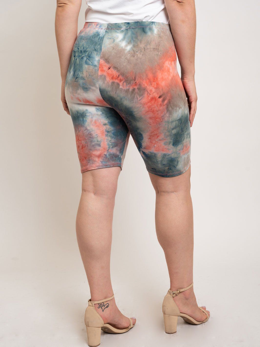 PLUS SIZE BIKER TIE DYE SHORTS