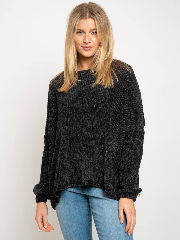 WOMEN'S LOOSE FIT SWEATER