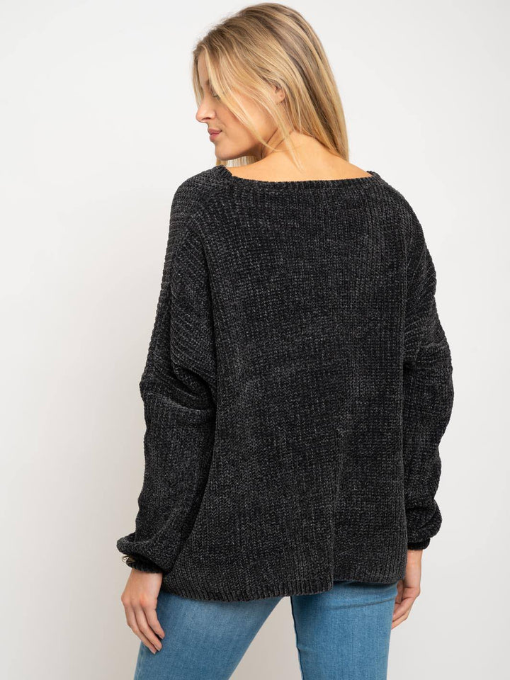 WOMEN'S LOOSE FIT SWEATER