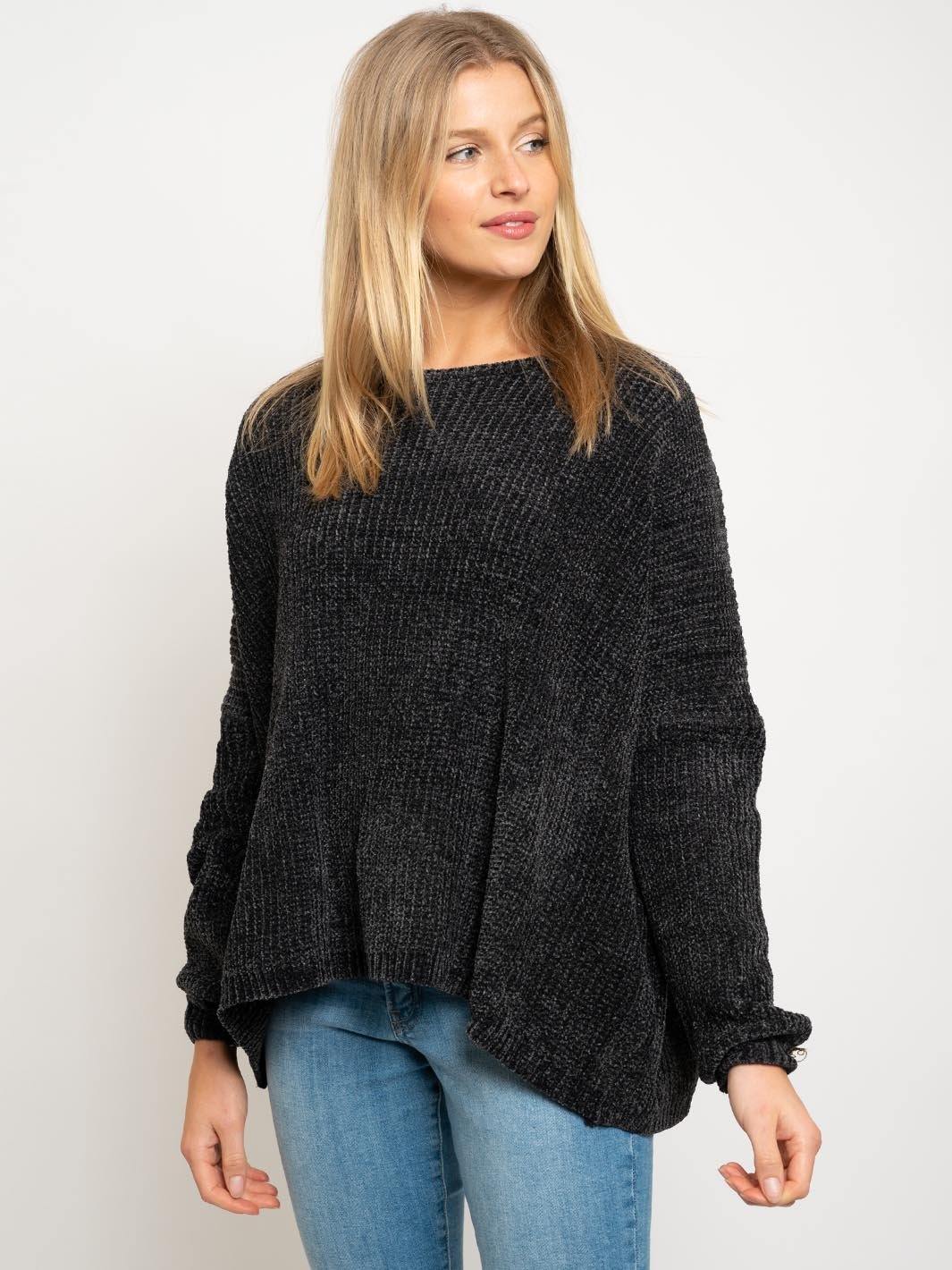 WOMEN'S LOOSE FIT SWEATER