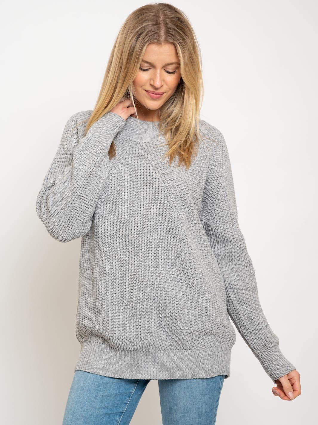 WOMEN'S ROUND NECK SWEATER