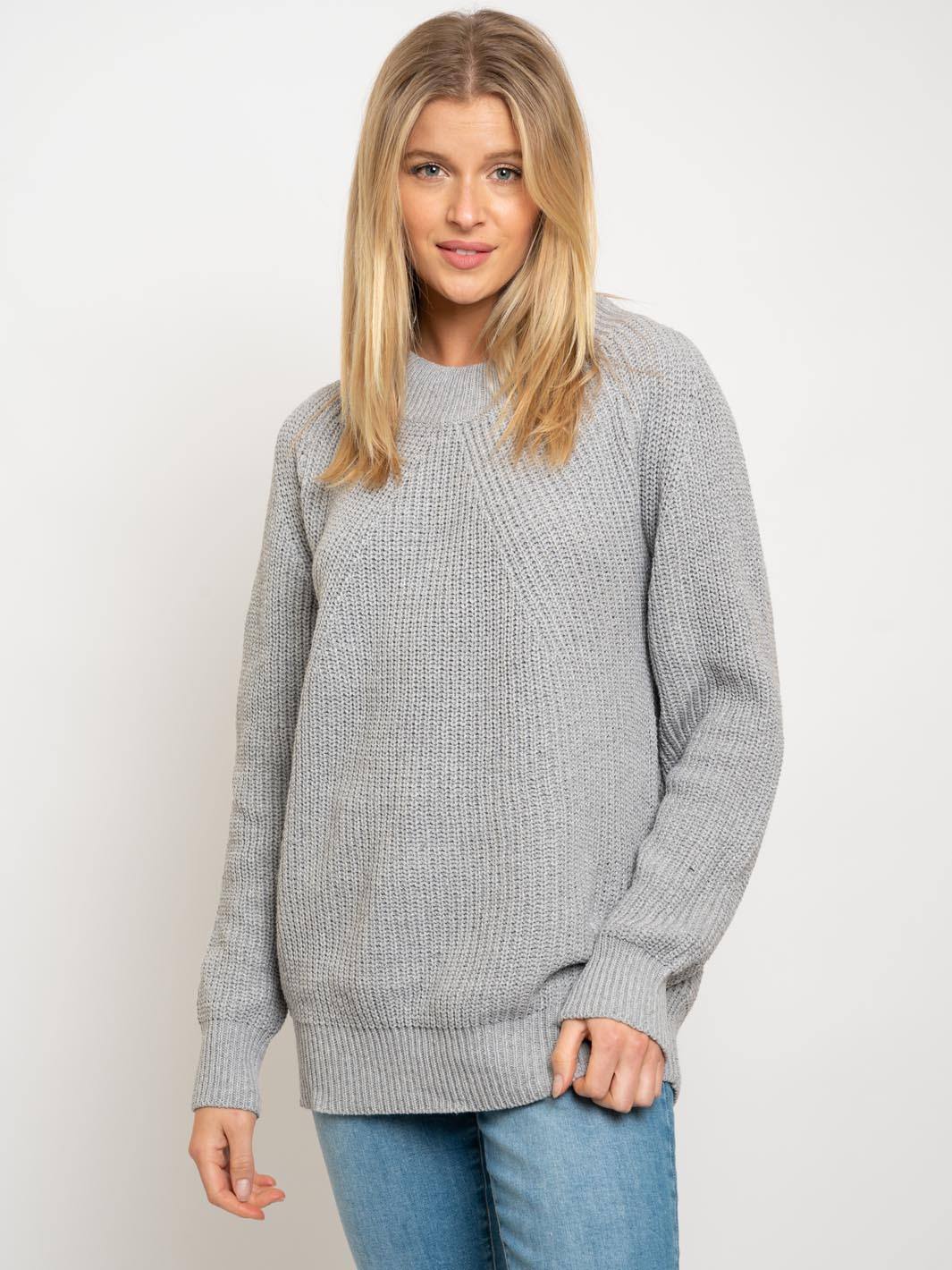 WOMEN'S ROUND NECK SWEATER