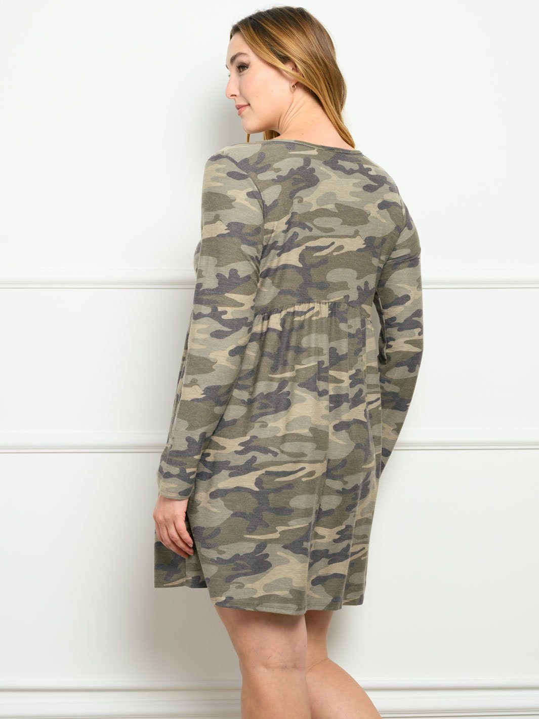 PLUS SIZE LONG SLEEVE CAMO PRINT WITH POCKETS MINI DRESS