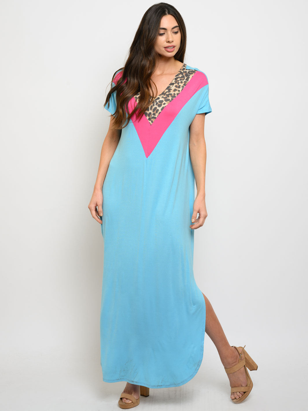 WOMEN'S CHEVRON V-NECK MAXI DRESS