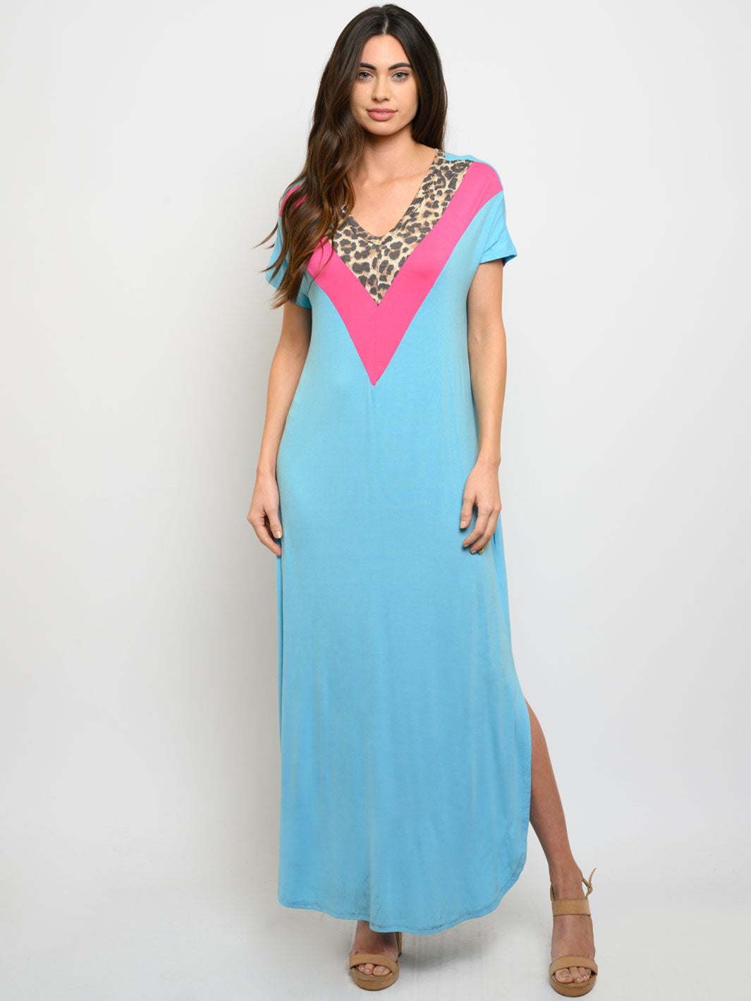 WOMEN'S CHEVRON V-NECK MAXI DRESS