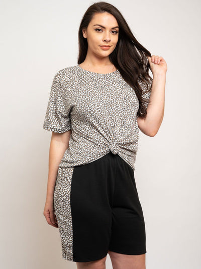 PLUS SIZE LEOPARD PRINT FRONT TIE TOP