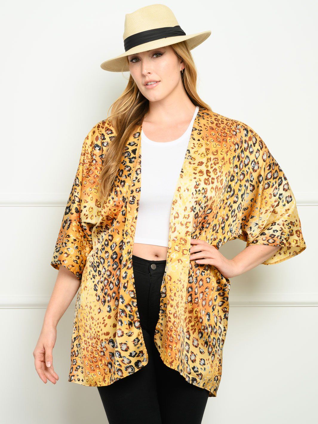 PLUS SIZE ANIMAL PRINT SHORT SLEEVE CARDIGAN