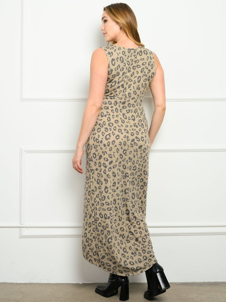 PLUS SIZE ANIMAL PRINT MAXI DRESS