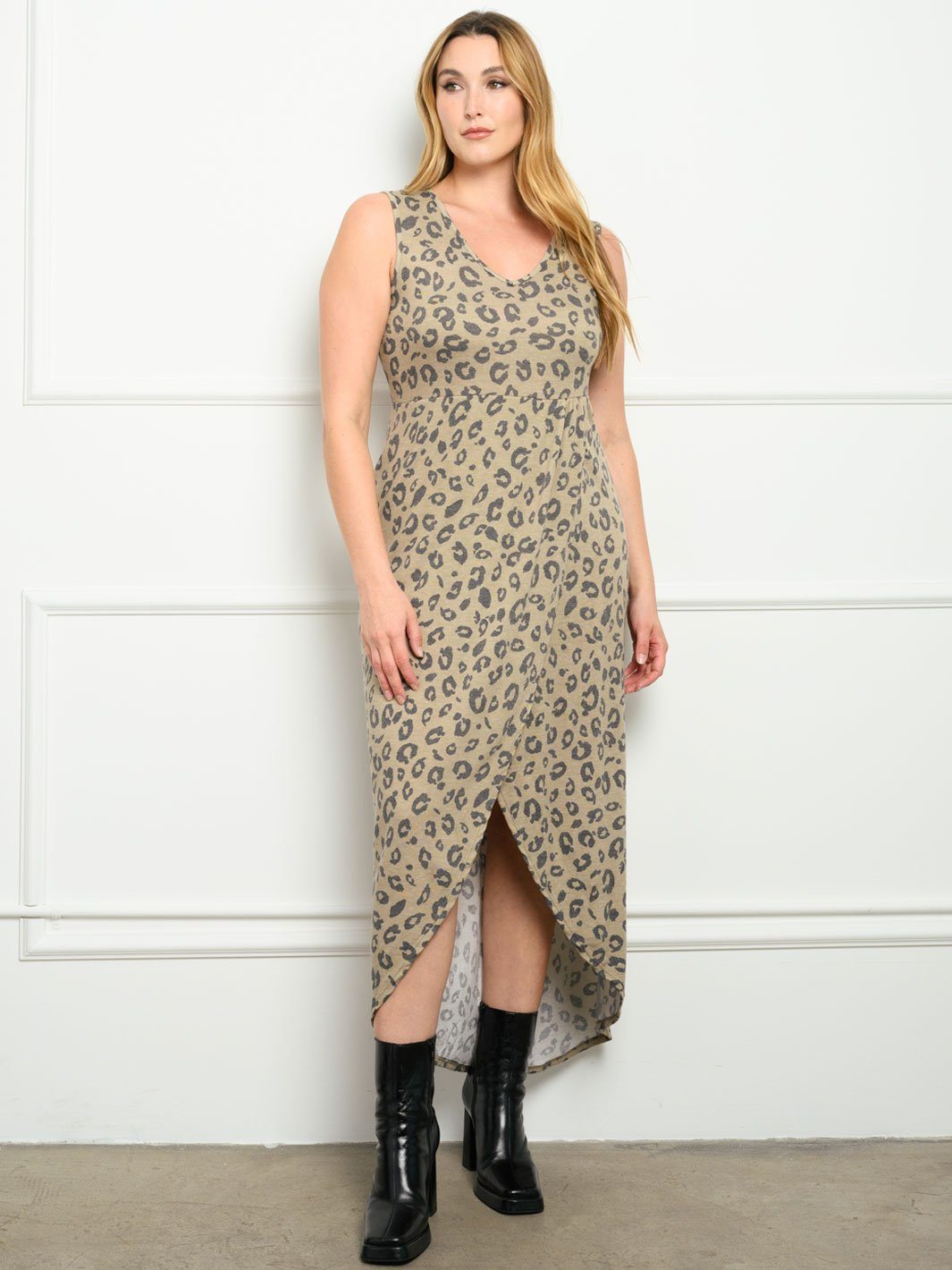 PLUS SIZE ANIMAL PRINT MAXI DRESS