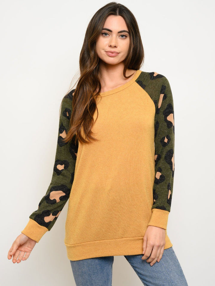 WOMEN'S ANIMAL PRINT LONG SLEEVE SOLID TOP