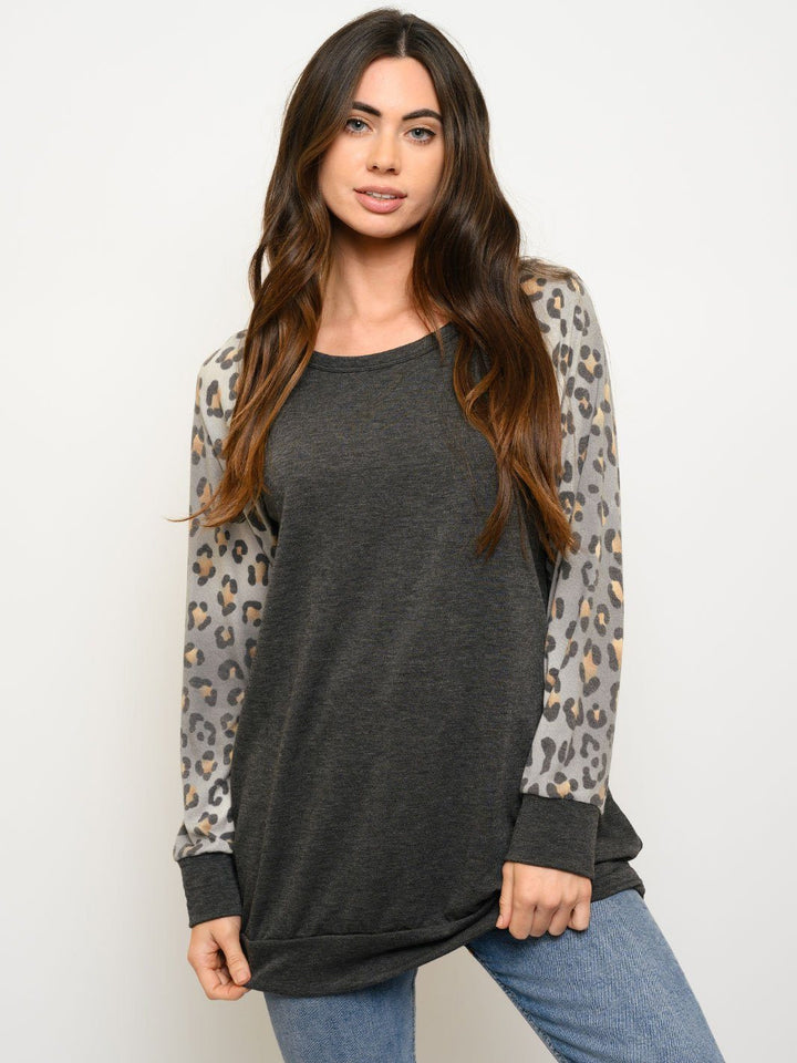 WOMEN'S ANIMAL PRINT LONG SLEEVE SOLID TOP