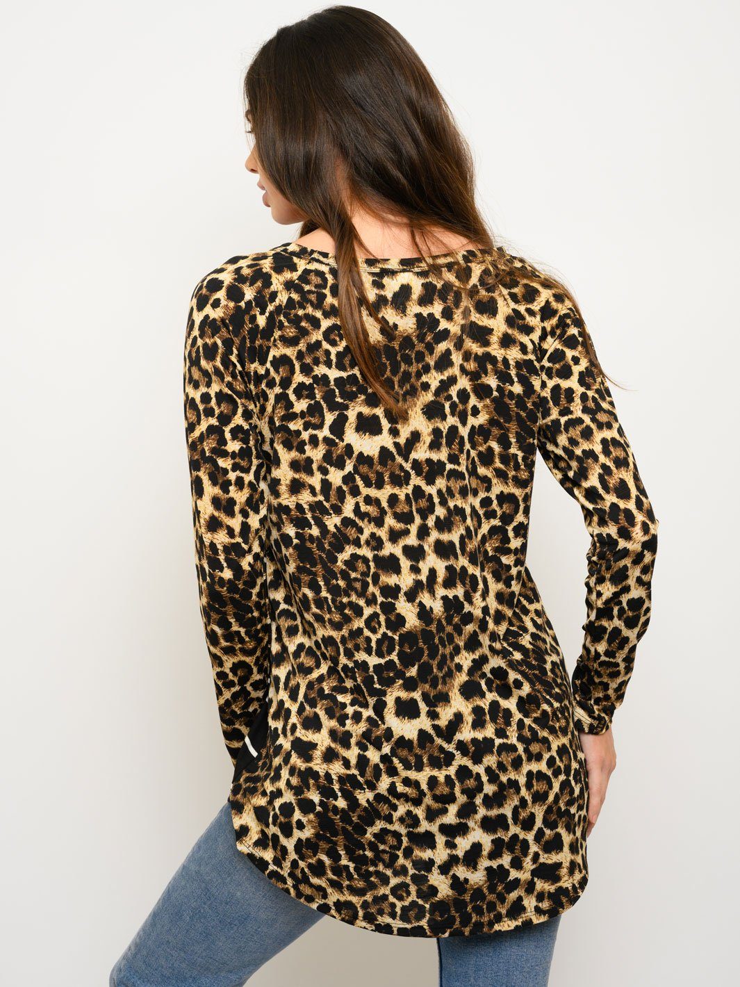 WOMEN'S LONG SLEEV SEQUIN FRONT POCKET TOP