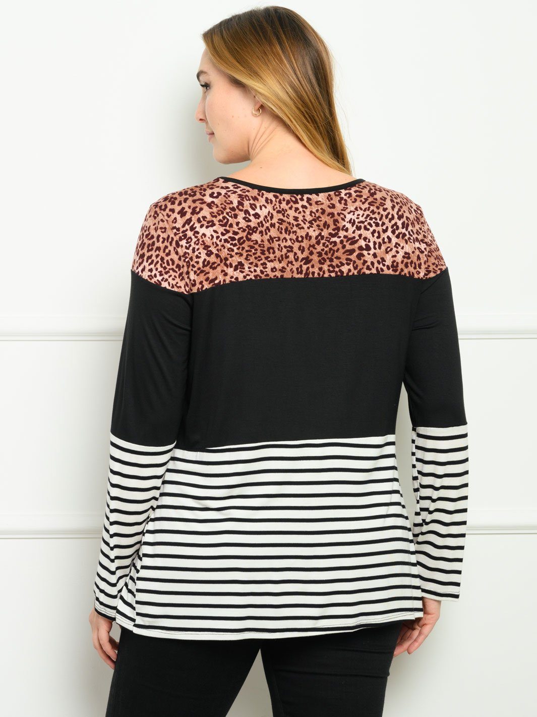 PLUS SIZE LONG SLEEVE CONTRAST TOP