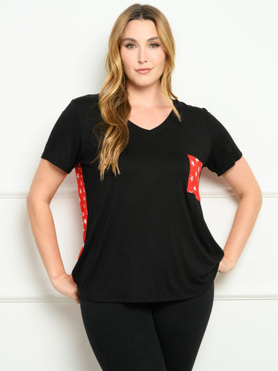 PLUS SIZE SHORT SLEEVE FRONT POCKET STAR PRINT TOP