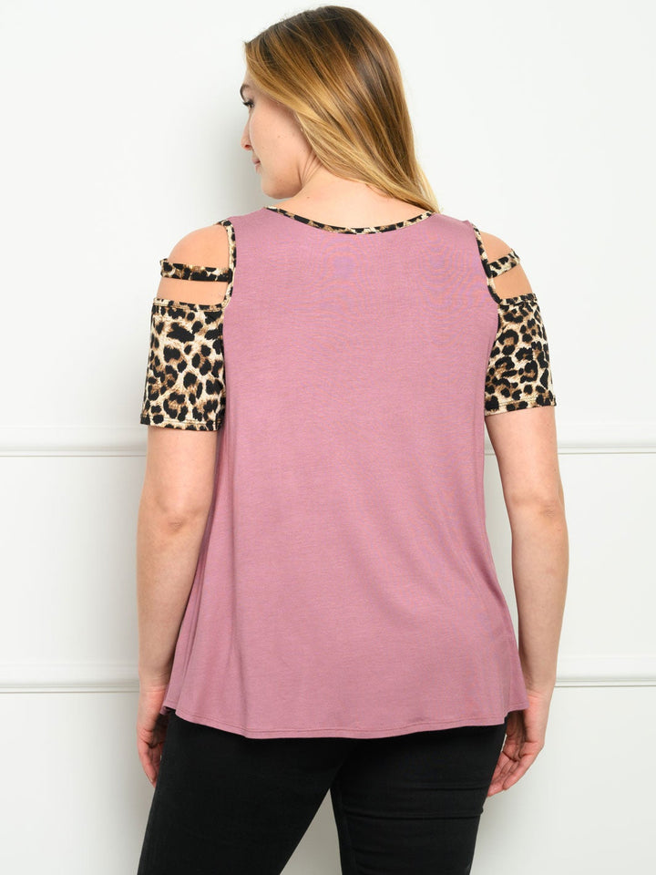 PLUS SIZE ANIMAL PRINT COLD SHOULDER TOP