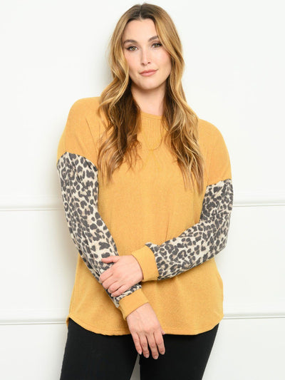 PLUS SIZE LONG SLEEVE ANIMAL PRINT SOLID TOP