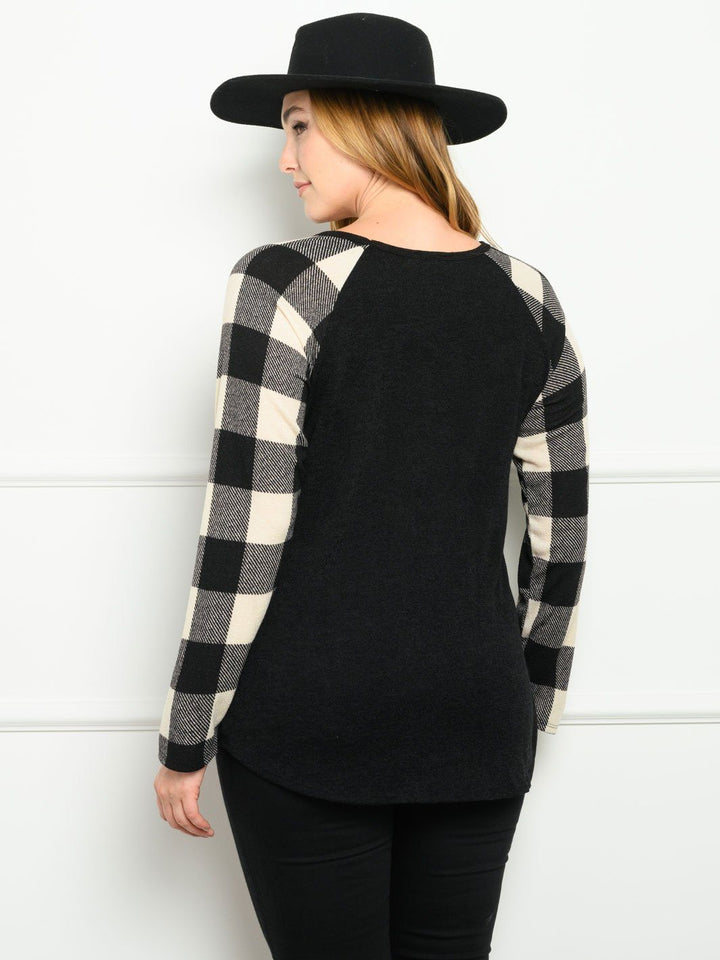 PLUS SIZE CONTRAST PLAID SOLID LONG SLEEVE TOP