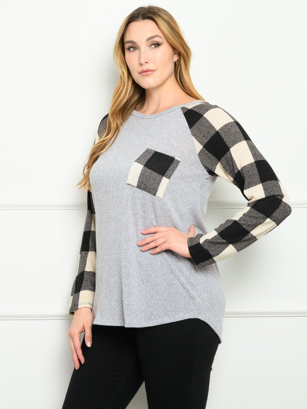 PLUS SIZE CONTRAST PLAID SOLID LONG SLEEVE TOP