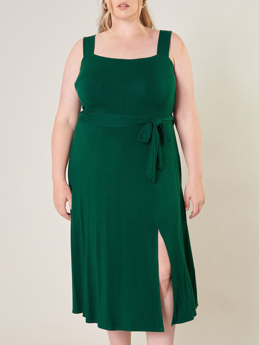 PLUS SIZE SLEEVELESS SQUARE NECK SELF TIE MIDI DRESS