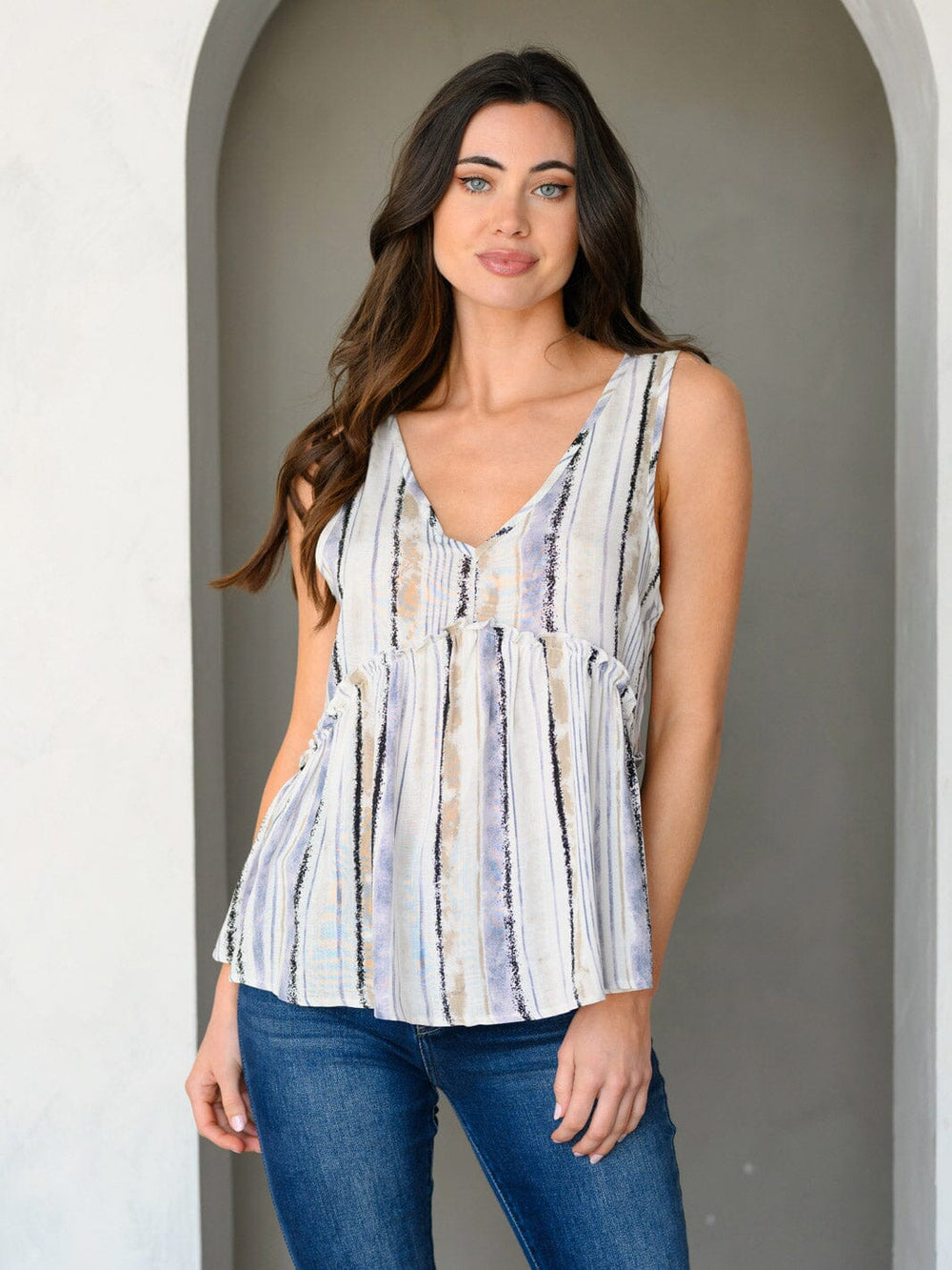 WOMEN'S SLEEVELESS V-NECK MULTI PRINT TANK TOP