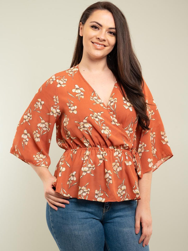 PLUS SIZE BELL SLEEVE FLORAL TOP