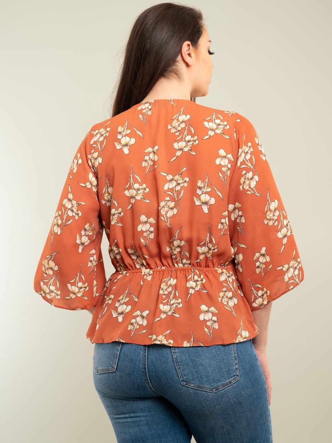 PLUS SIZE BELL SLEEVE FLORAL TOP