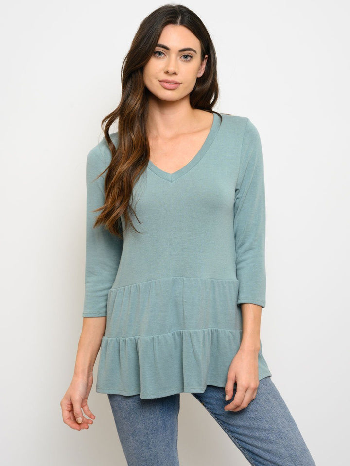 WOMEN'S 3/4 SLEEVE V-NECK PEPLUM TOP
