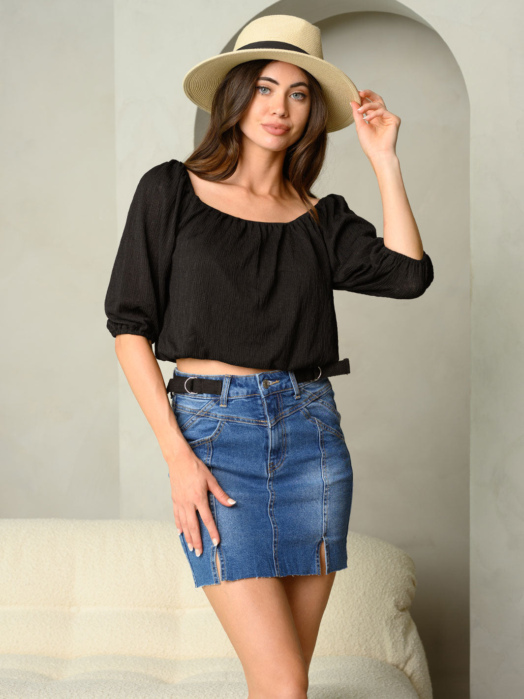 WOMEN'S 3/4 SLEEVES ELASTIC TRIM CROP TOP