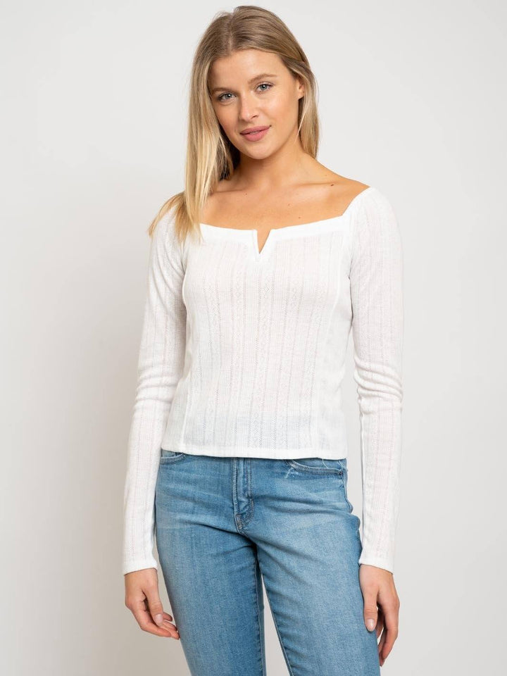 WOMEN'S WHITE LONG SLEEVE TOP