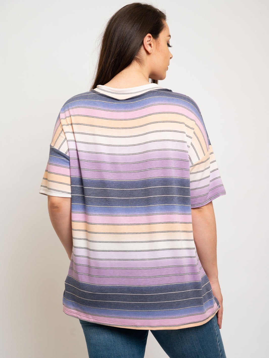 PLUS SIZE STRIPES TOP