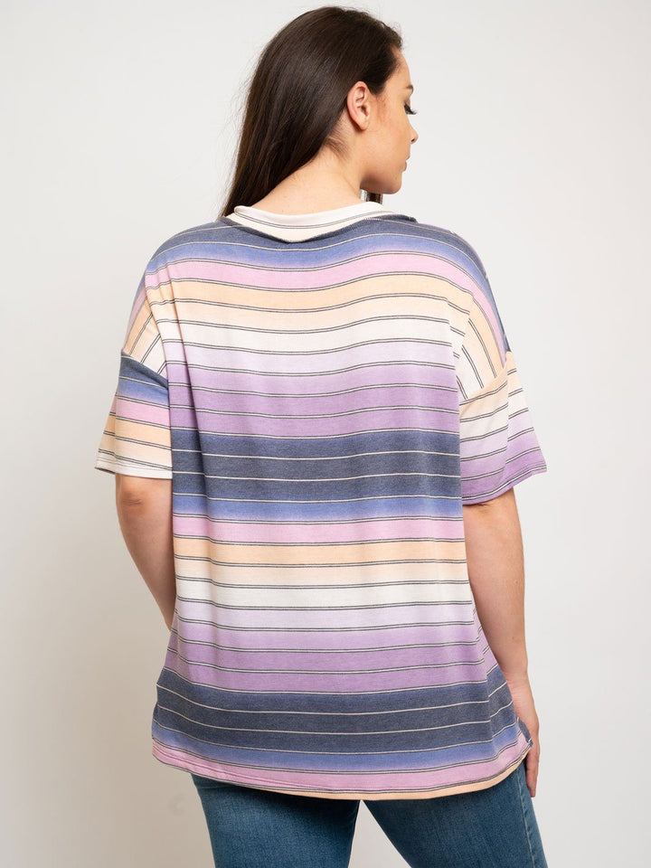 PLUS SIZE STRIPES TOP