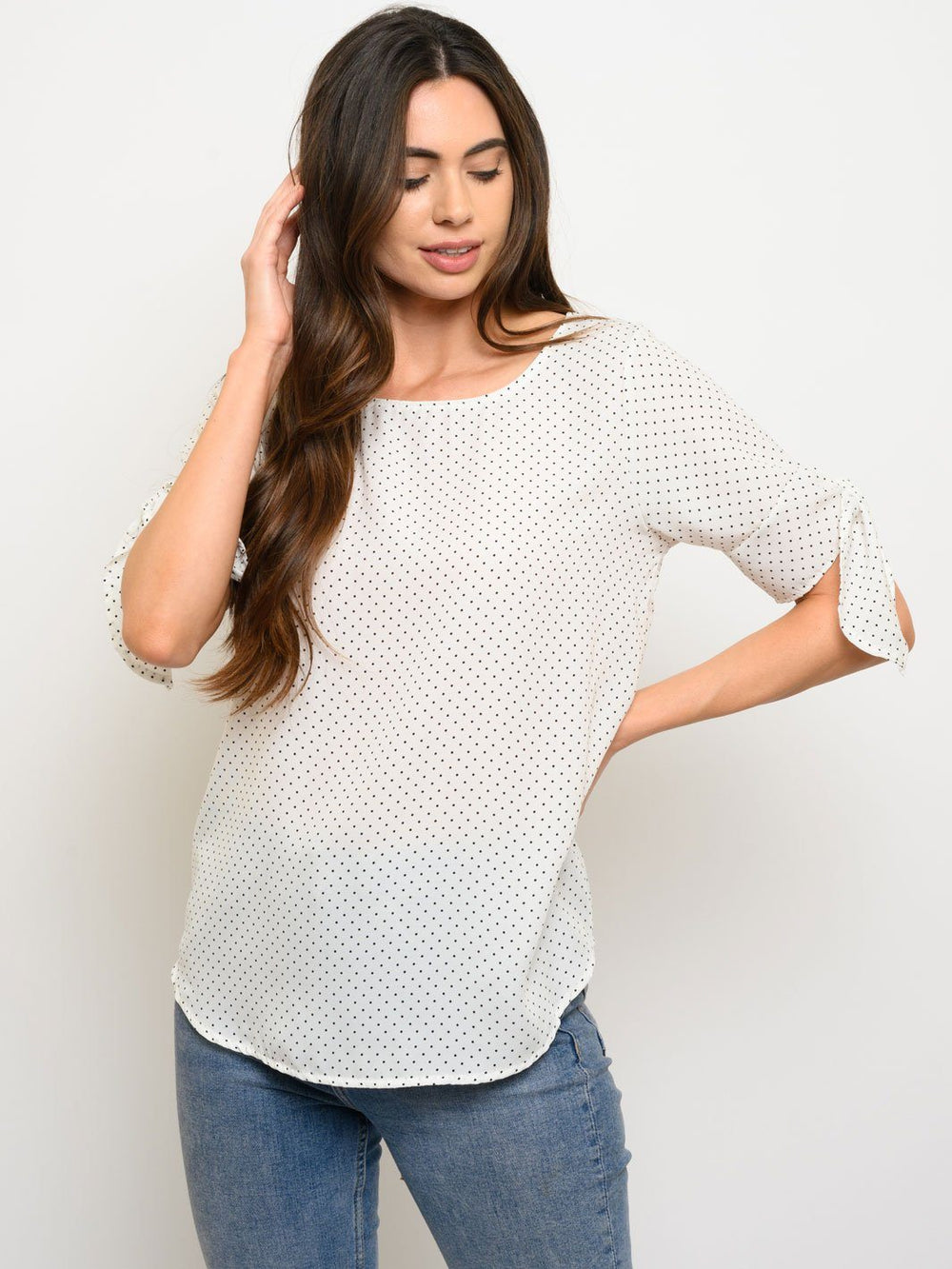 WOMEN'S SHORT DETAIL SLEEVE POLKA DOTS TOP