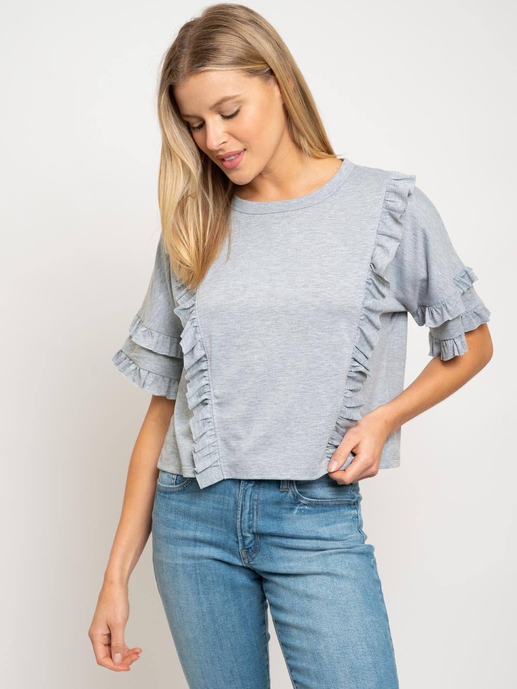 WOMEN'S RUFFLE TOP