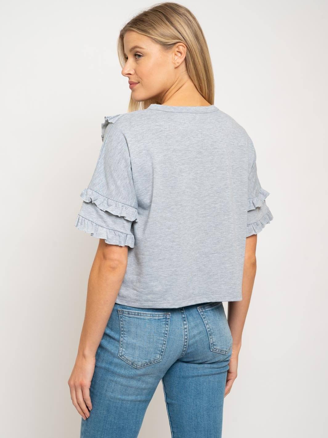 WOMEN'S RUFFLE TOP