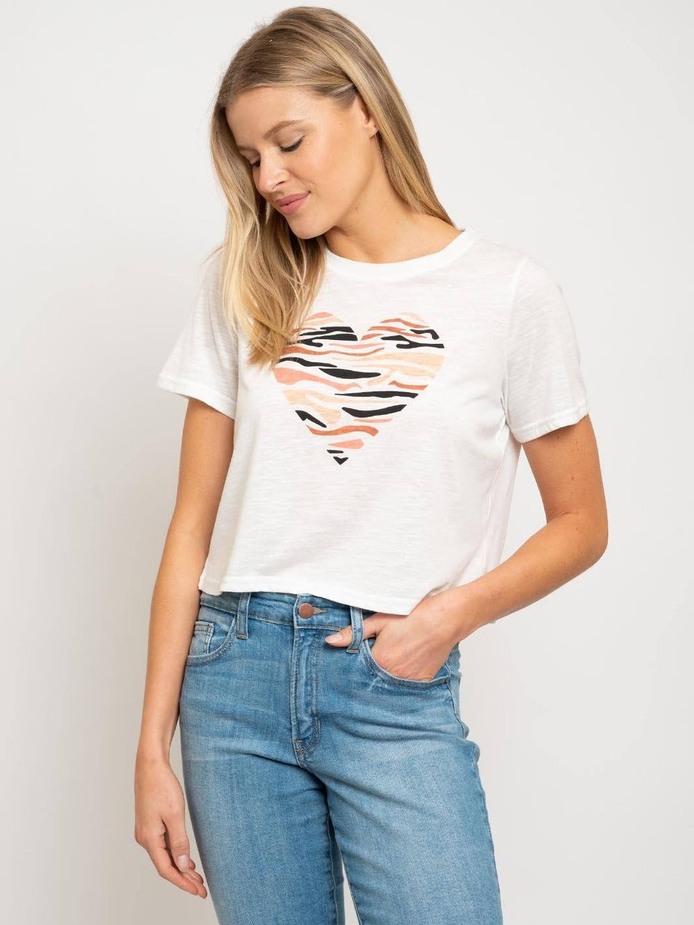 WOMEN'S HEART PRINT TOP